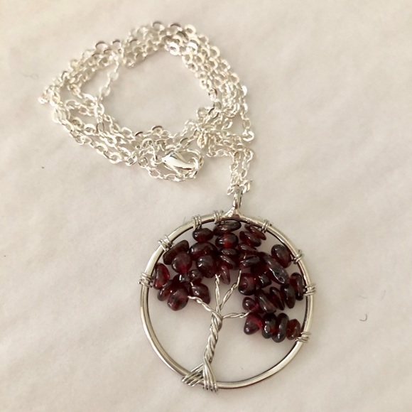 Garnet Necklace Tree ofLife Pendant & Chain - Picture 6 of 8